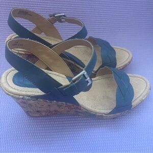 BORN CONCEPT BOC BLUE LEATHER FLORAL WEDGE BRAID STRAP 11m Z16834 SANDAL…